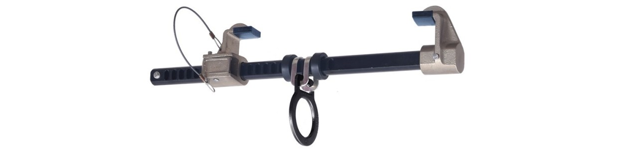 Einzelanschlagpunkte für Dächer und Wände | ZURRfix AG